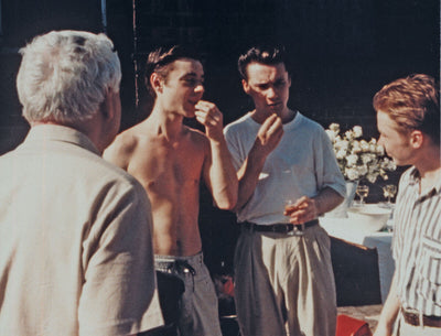 cr freeze opening close-up industrial equipment machinery maintenance