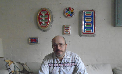 meet the artist lucky debellevue portrait with colorful abstract background