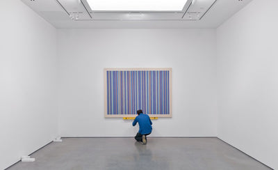 Uovo art shipping and storage protective packaging for artwork