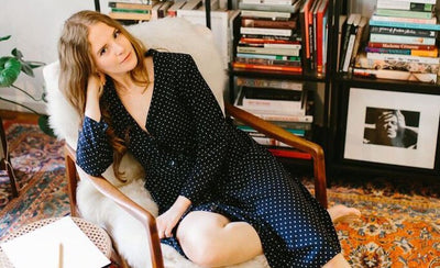 artist direct julie houts portrait illustration colorful background