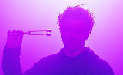 Interview with Chris Levine discussing The Queen, light art, Naomi Campbell, and the Dalai Lama