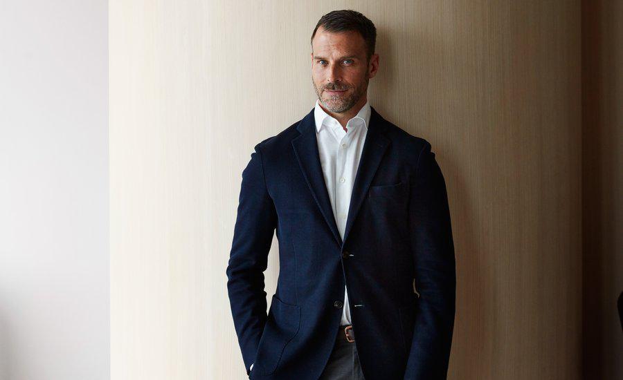 Shawn Henderson artist interview artwork for home interior design colorful painting