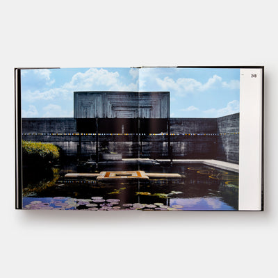 Carlo Scarpa: Classic format