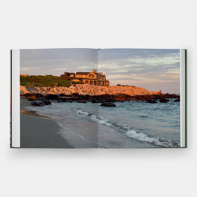 Summer by the Sea: Cottages from Watch Hill to Little Compton