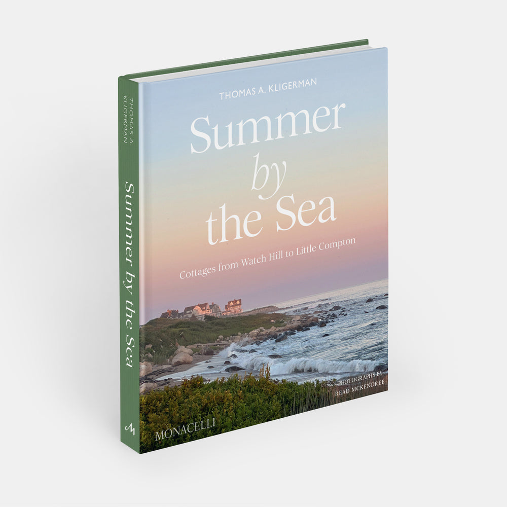 Summer by the Sea: Cottages from Watch Hill to Little Compton