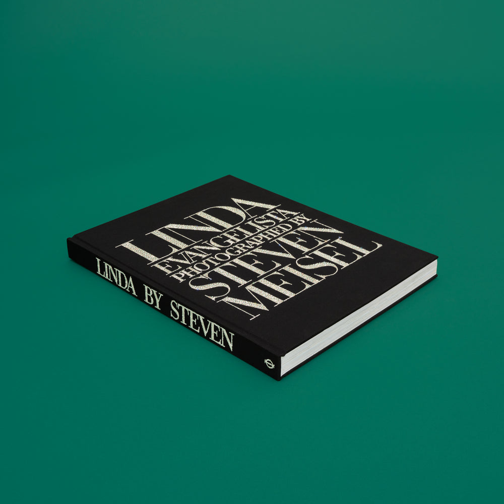 Linda Evangelista Photographed by Steven Meisel | Luxury Edition