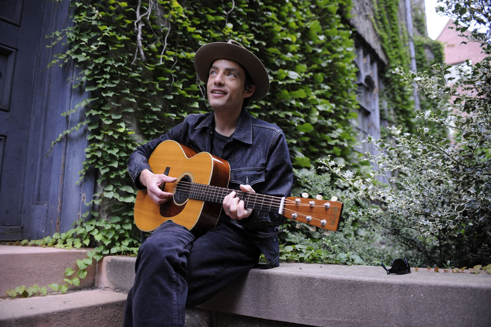 Live From the Artists Den