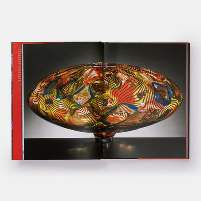 Lino Tagliapietra: Sculptor in Glass