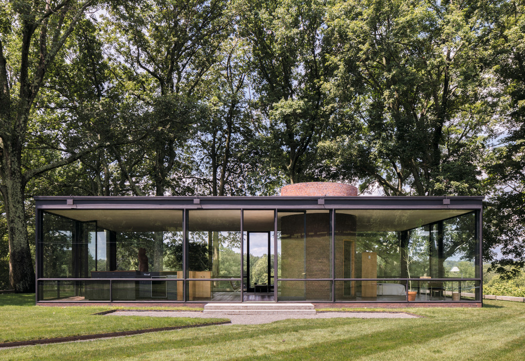 The Glass House, New Canaan, Connecticut, by Philip Johnson, as featured in Mid-Century Modern Architecture Travel Guide: East Coast USA. All photographs by Darren Bradley