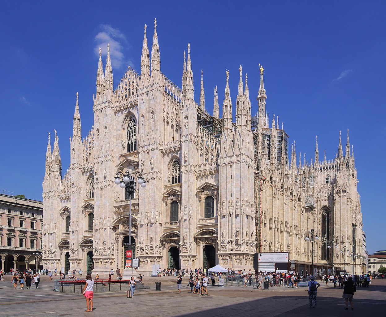 Milan Cathedral. Image courtesy of Wikimedia Commons