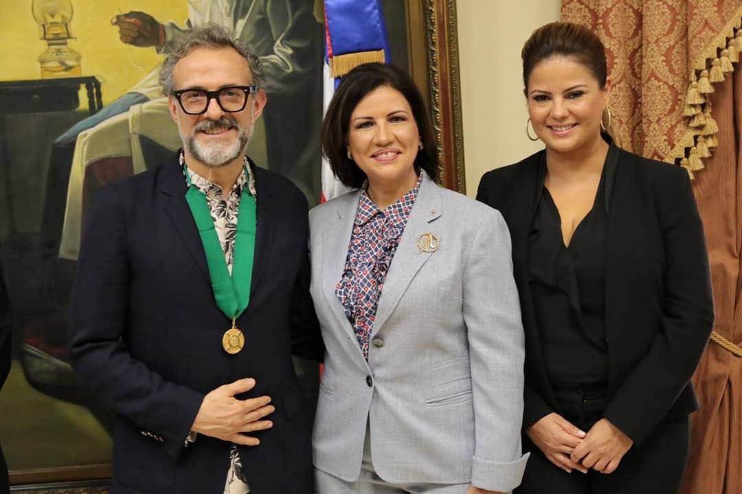 Massimo with the Dominican Republic's Vice President Margarita Cedeño de Fernández and Evelyn Betancourt Holt-Seeland, founder of the Santo Domingo Times