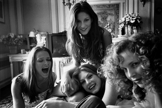 Carmer, Angela, Zora and Gisele Bündchen by Mario Testino. As reproduced in Any Objections?