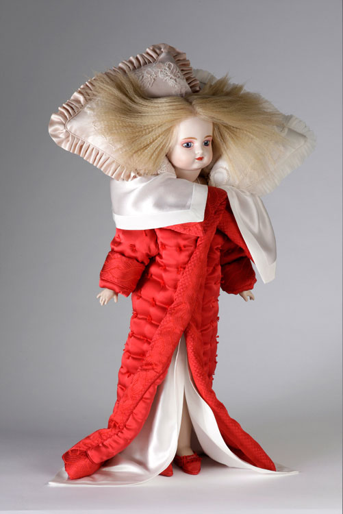 Viktor&Rolf Hana, Bedtime Story collection, AW 2005 Photo © Team Peter Stigter