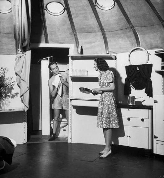 Inside the Dymaxion House - John Philips