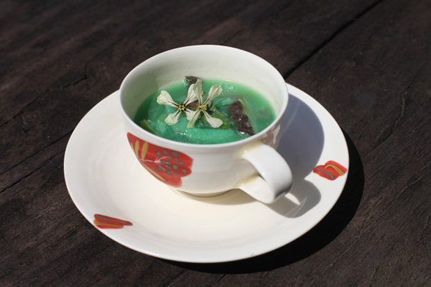 Does This Soup Taste Ambivalent? (2014) by United Brothers (Courtesy of Green Tea Gallery)