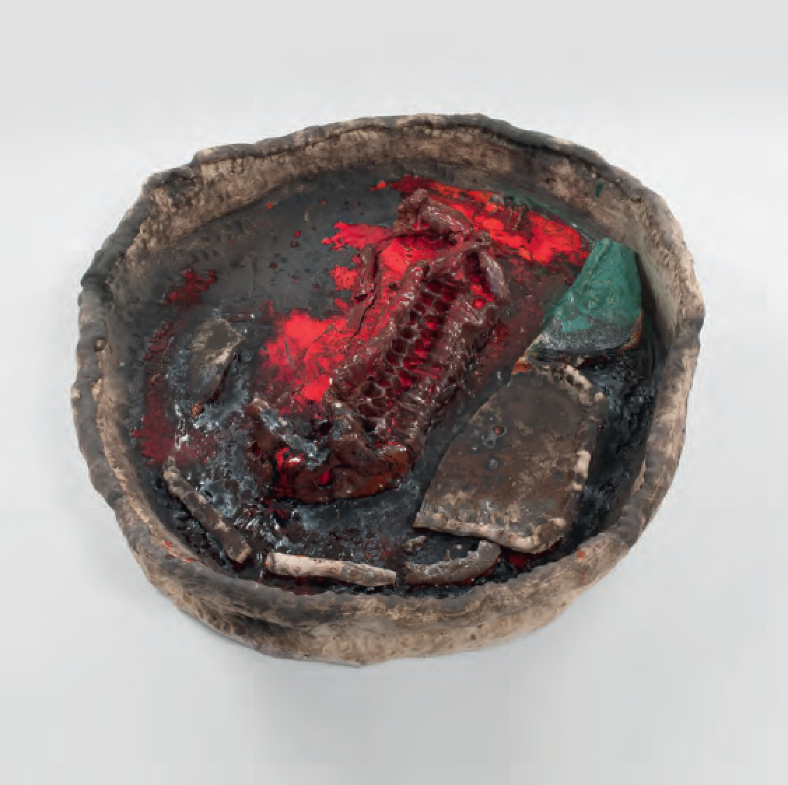 Basin Theology/Camp Routh, 2011 Ceramic - Sterling Ruby - Courtesy Sterling Ruby Studio. Photo: Robert Wedemeyer