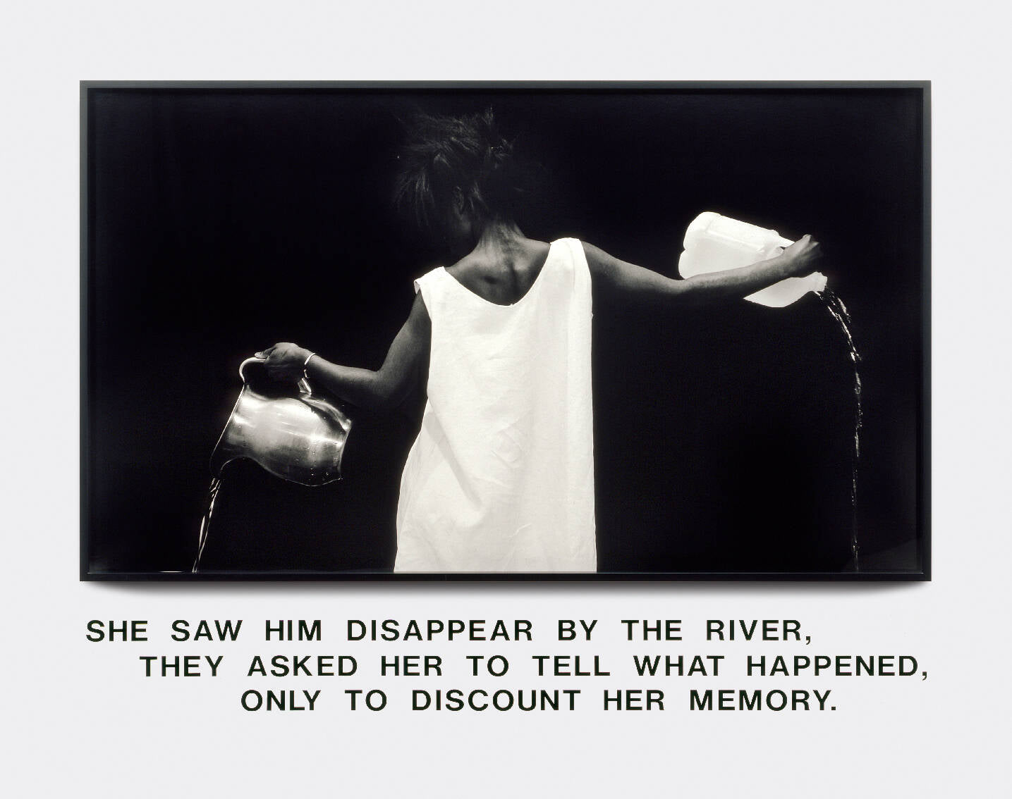 The unexplained questions in Lorna Simpson’s Waterbearer – Phaidon