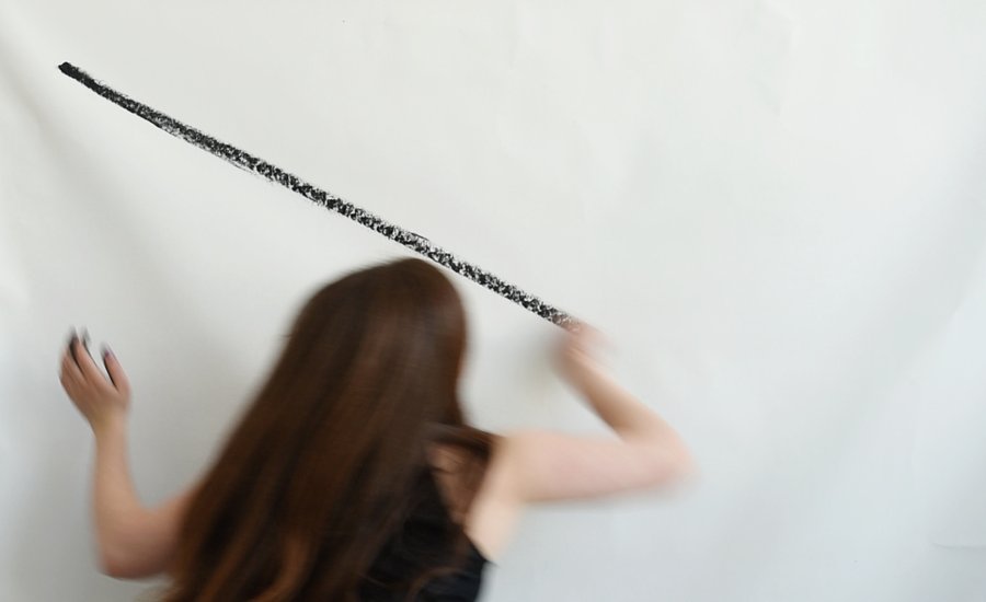 Sarah Meyohas stock performance graph with upward trend on white background