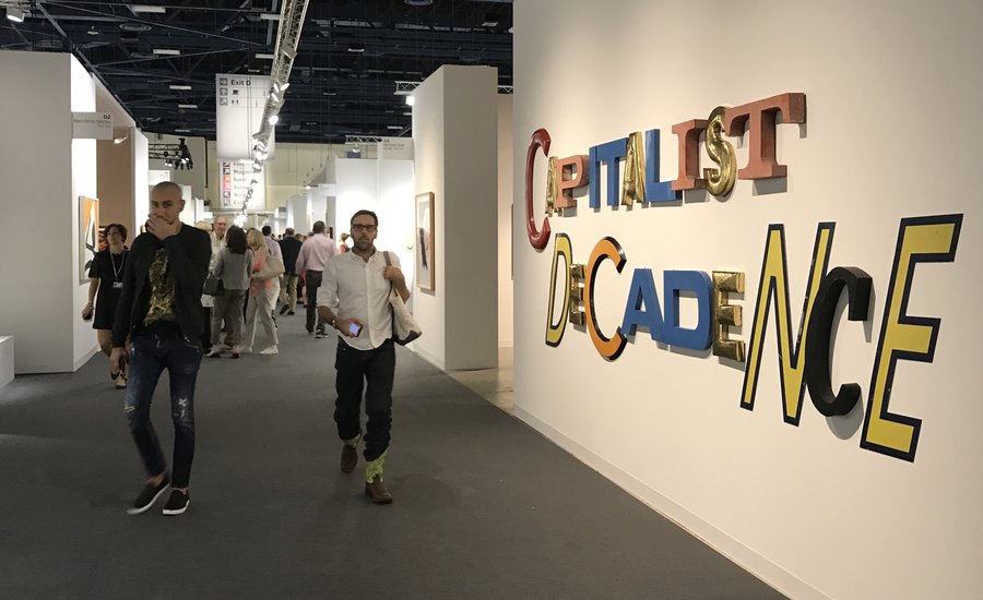 10 of the best artworks of Art Basel Miami Beach 2016 exhibition banner image