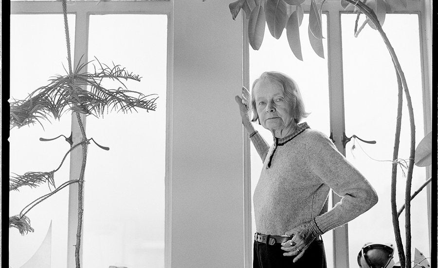 Dealer Betty Parsons pioneered male Abstract Expressionists but who were the unrecognized women article header image