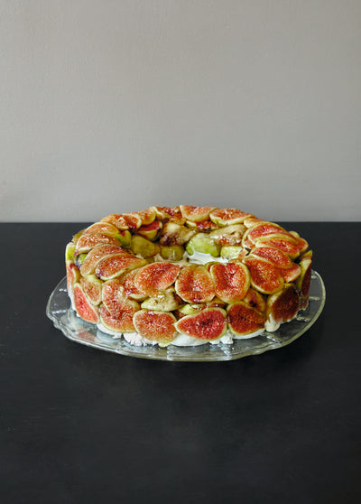 Fresh fig cake