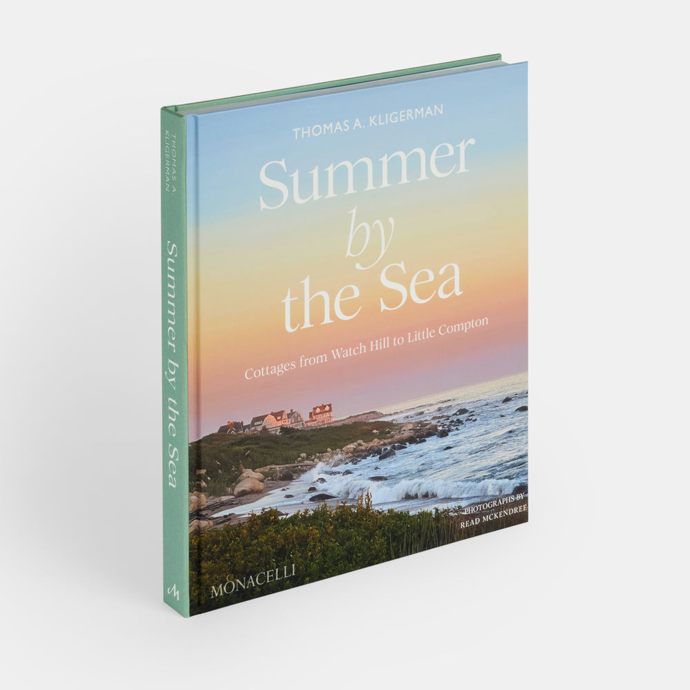 Summer by the Sea: Cottages from Watch Hill to Little Compton