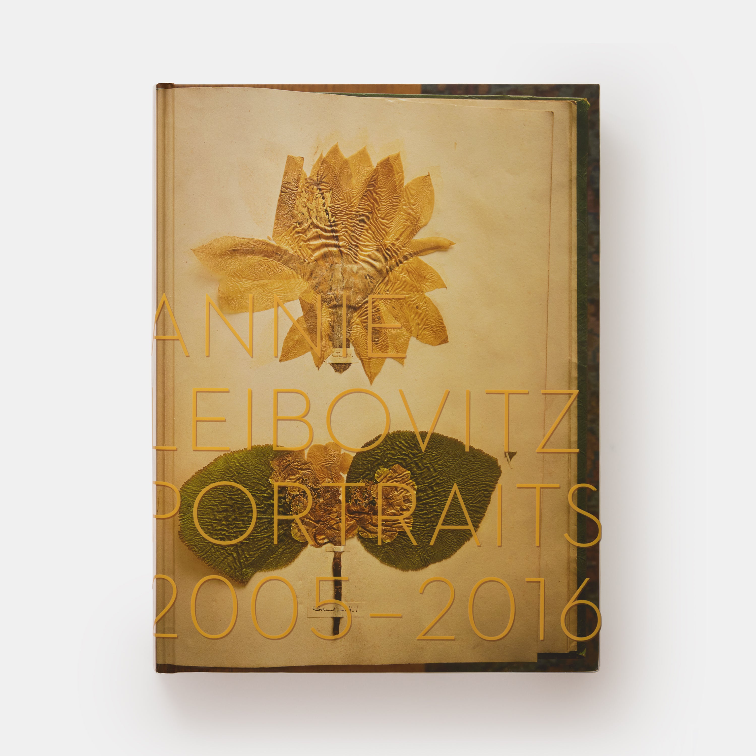 Portraits 2005-2016 | Standard Edition | 9781838665920-p – Phaidon