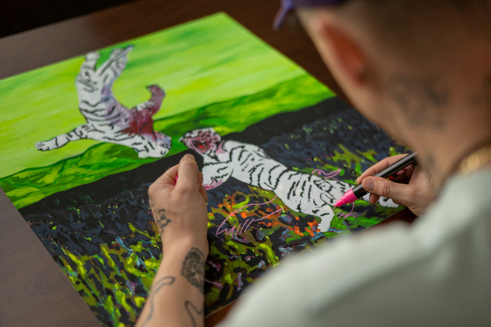 flying stride / hot love