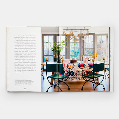 House Dressing: Interiors for Colorful Living