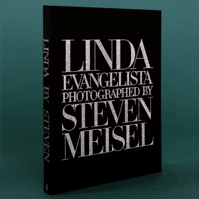 Linda Evangelista Photographed by Steven Meisel | Luxury Edition