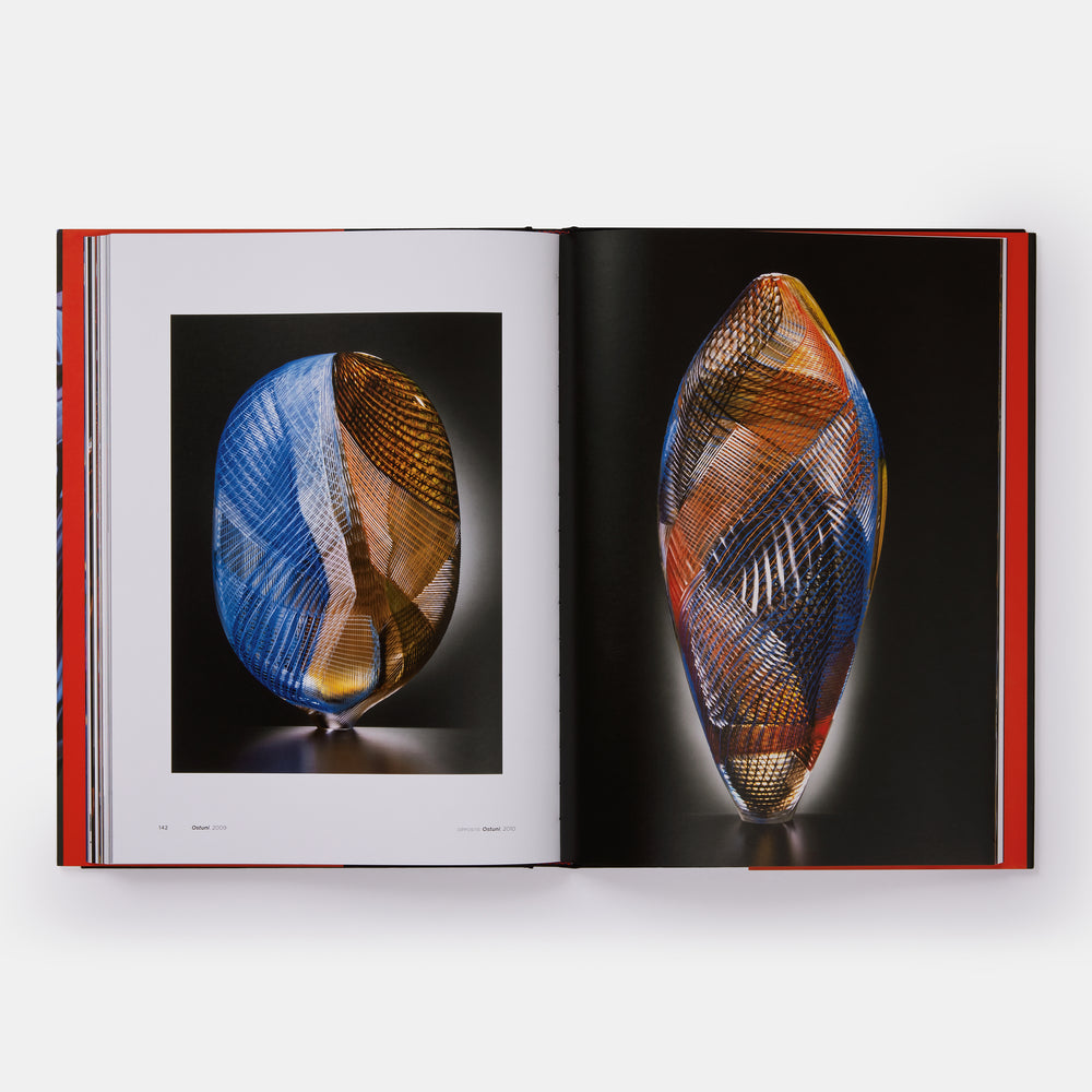 Lino Tagliapietra: Sculptor in Glass