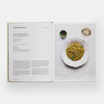 The Regional Italian Cookbook: Recipes from The Silver Spoon