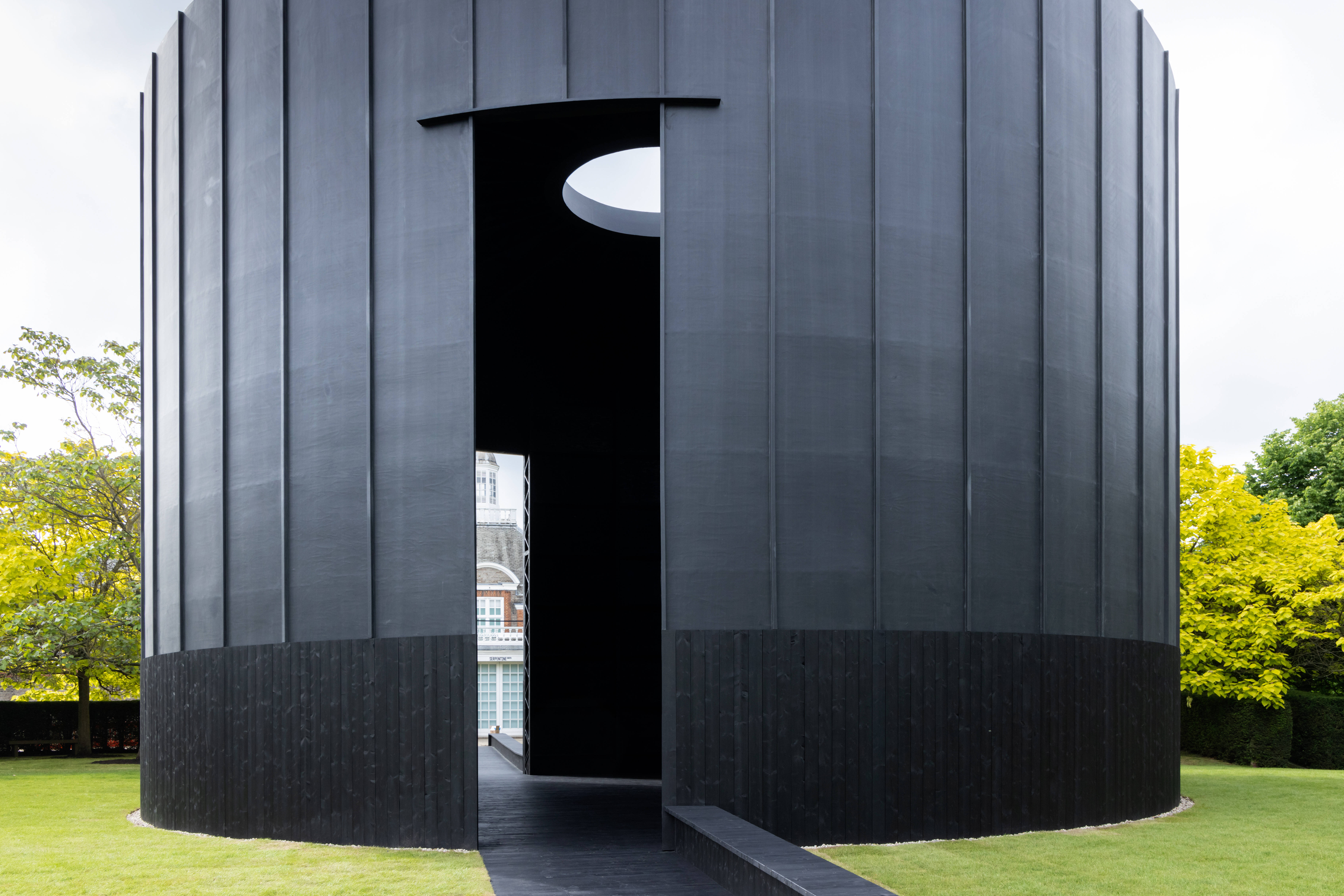 Theaster Gates has created a touching tribute to his father inside this year’s Serpentine Pavilion