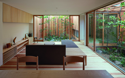 House in Akashi, Hyogo Prefecture, Arbol, 2019. Photo by Yasunori Shimomura