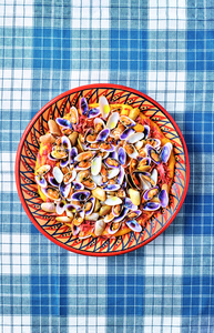 Corn Porridge with Wedge Shell Clams