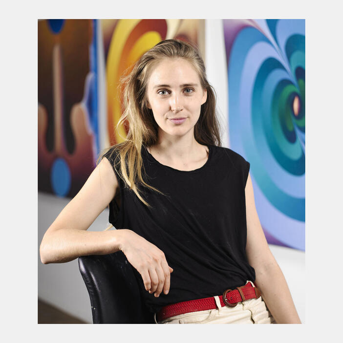 Loie Hollowell: Yellow Brain (2022)