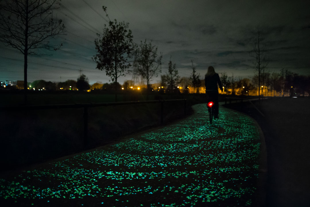 Daan Roosegaarde's bike path follows Van Gogh's route