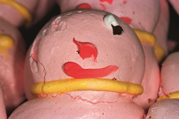 Martin Parr, Taunton, Somerset, England 1998 © Martin Parr / Magnum Photos. Real Food, Martin Parr, Phaidon