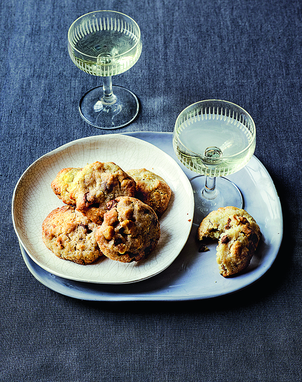 Hazelnut cookies. Amaretti Amaretti Cookies. Photo credit: © Phaidon Press: Liz and Max Haarala Hamilton. From The Italian Cooking School: Desserts