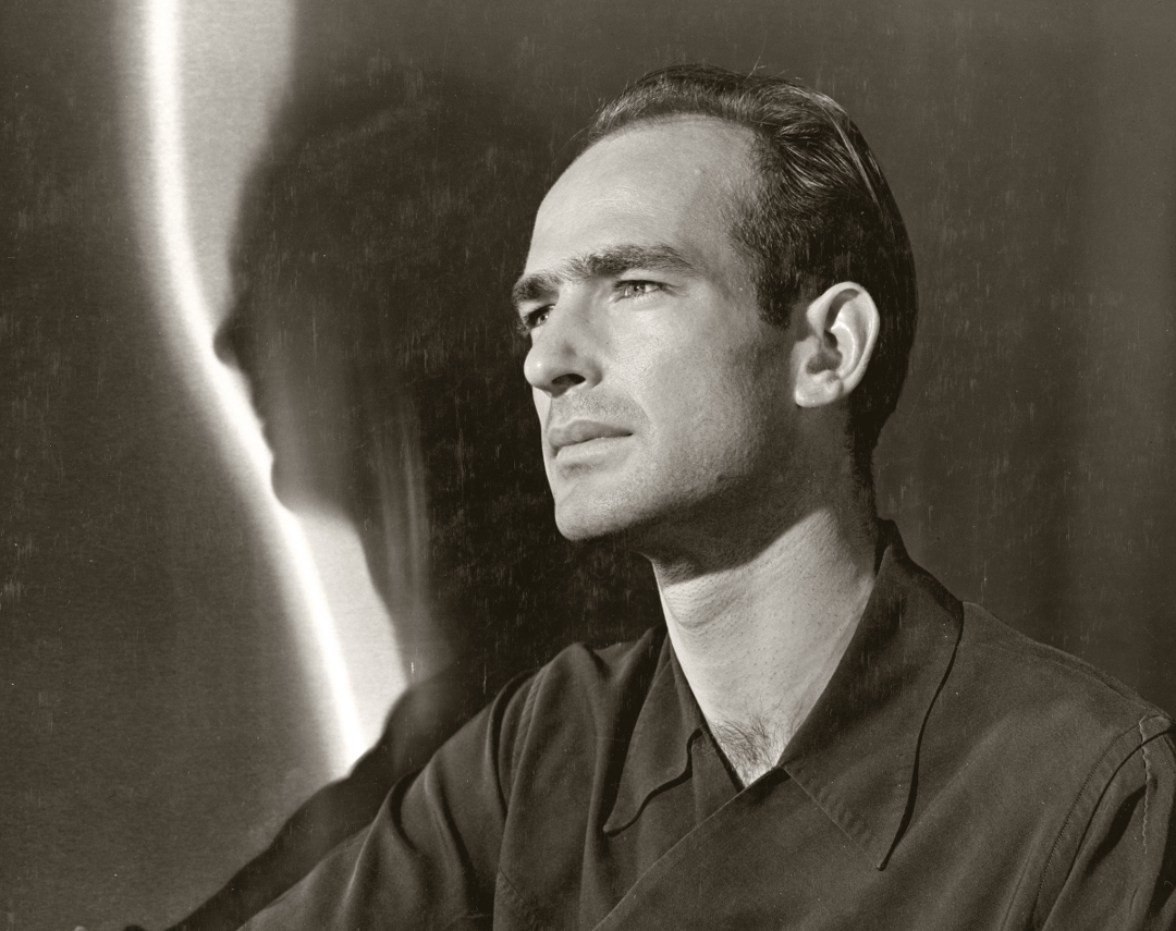 Joe Munroe portrait of Harry Bertoia in July 1942. As featured in Bertoia: The Metal Worker