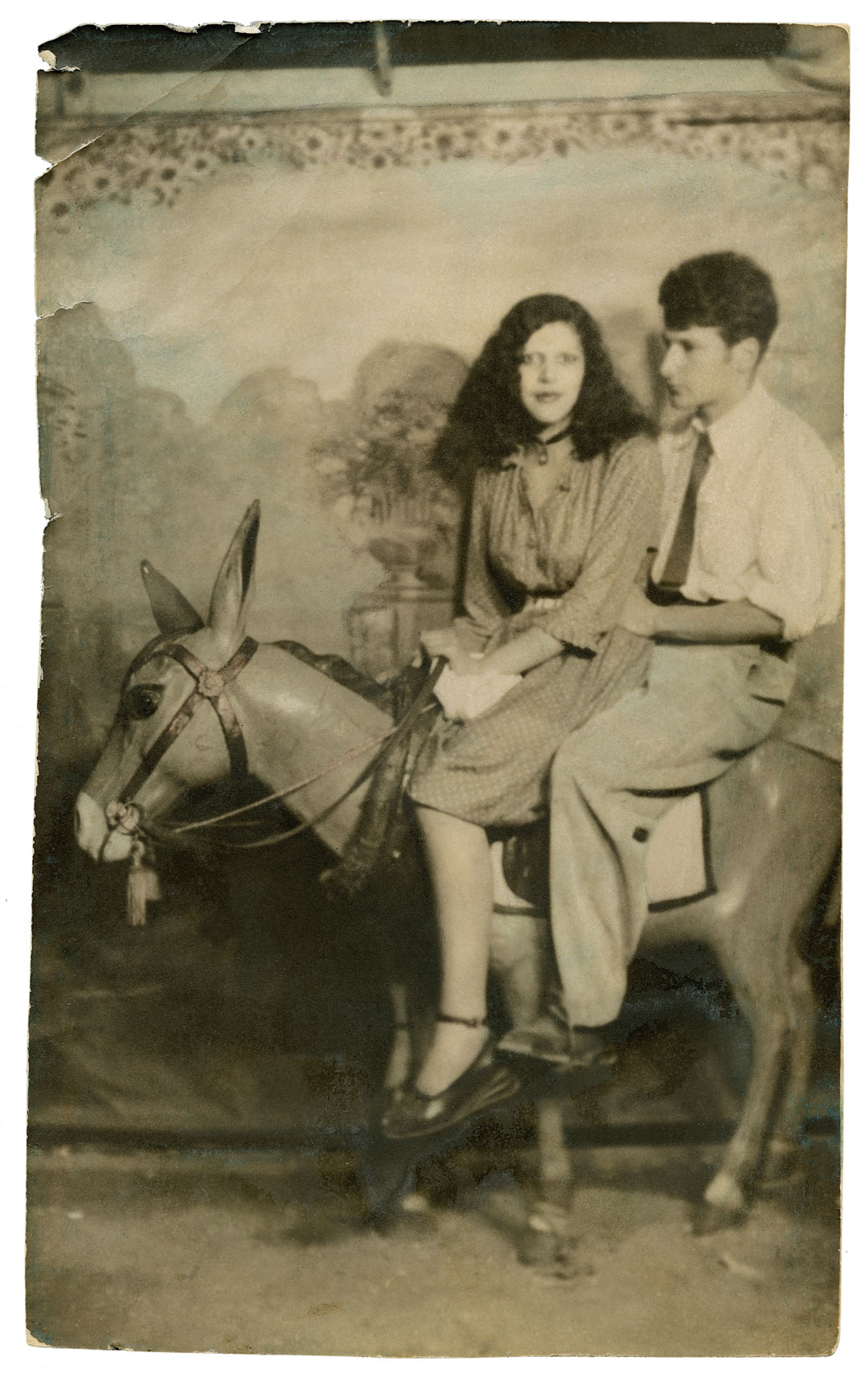 Lucian Freud and Kitty Garman, Paris, 1947. Courtesy Annie Freud