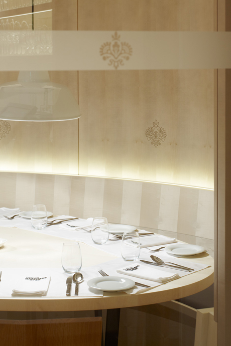 Elliptical Private Rooms