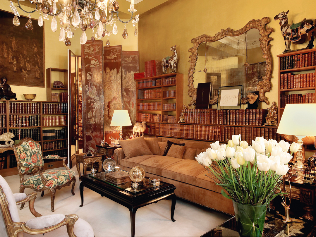 paris-ritz-suite-coco-chanel-living-room - DK Decor