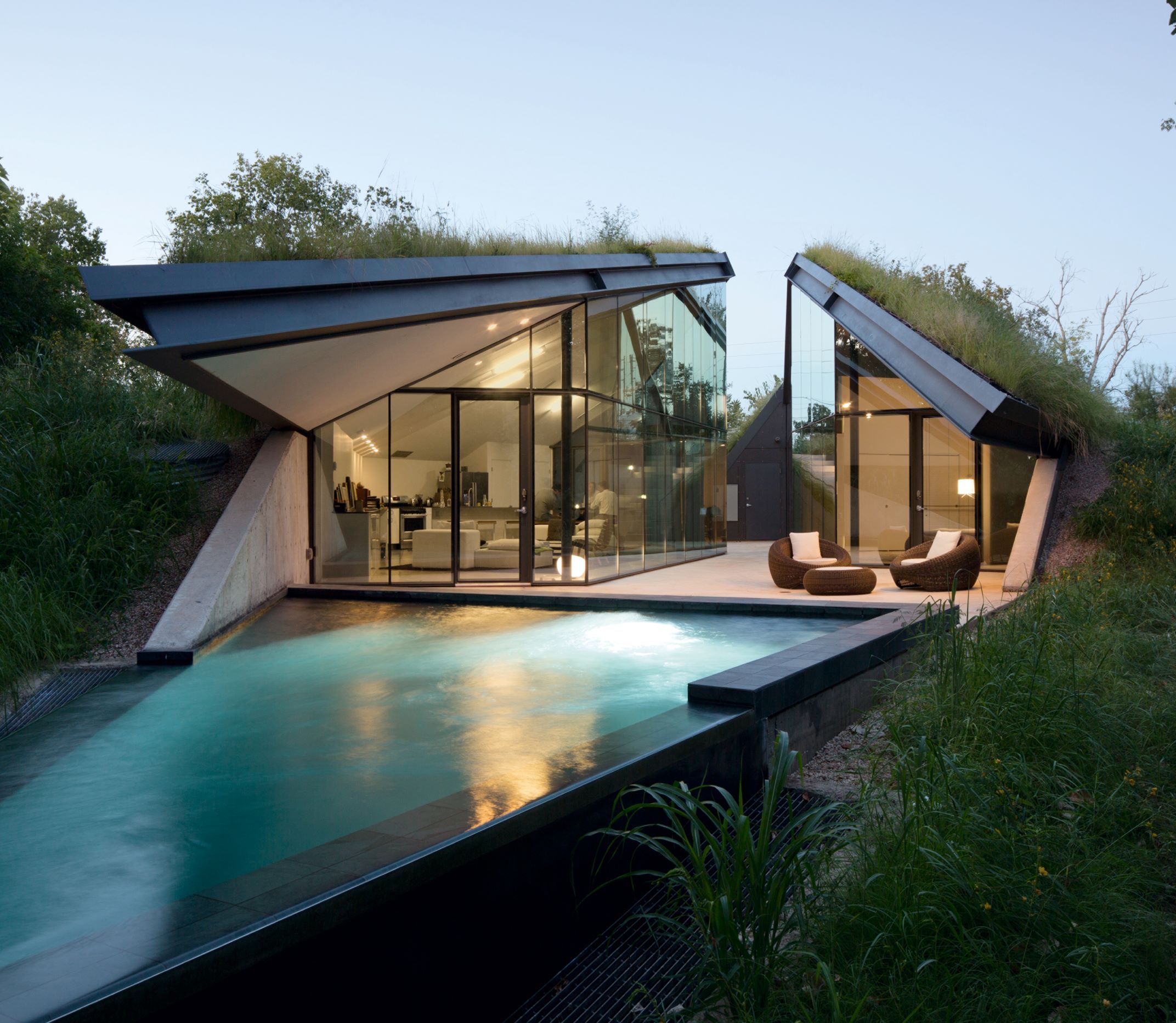 Edgeland House дом под землей