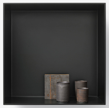 the ten thousand things, for John Cage, XX, 2015, 3 porcelain vessels and Cor-Ten steel block in aluminum box, 17 11/16 × 17 11/16 × 7 1/2 inches (45 × 45 × 19 cm) © Edmund de Waal. Courtesy of the artist and Gagosian Gallery