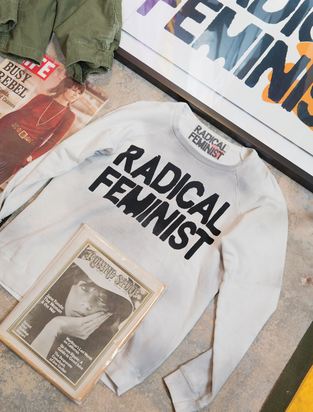 Radical Feminist Raglan Sweater by FREECITY. Photo by Vava Ribeiro 