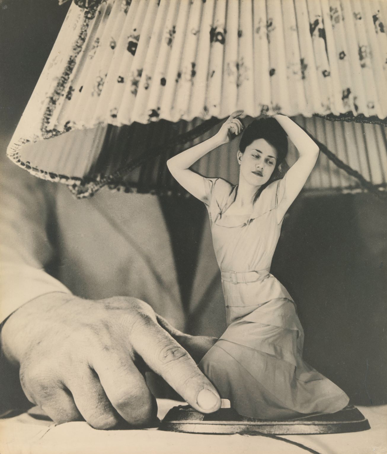 Grete Stern, Sueño No. 1: “Articulos eléctricos para el hogar,” c.1950, gelatin silver print. From the Surrealism entry in Art = 