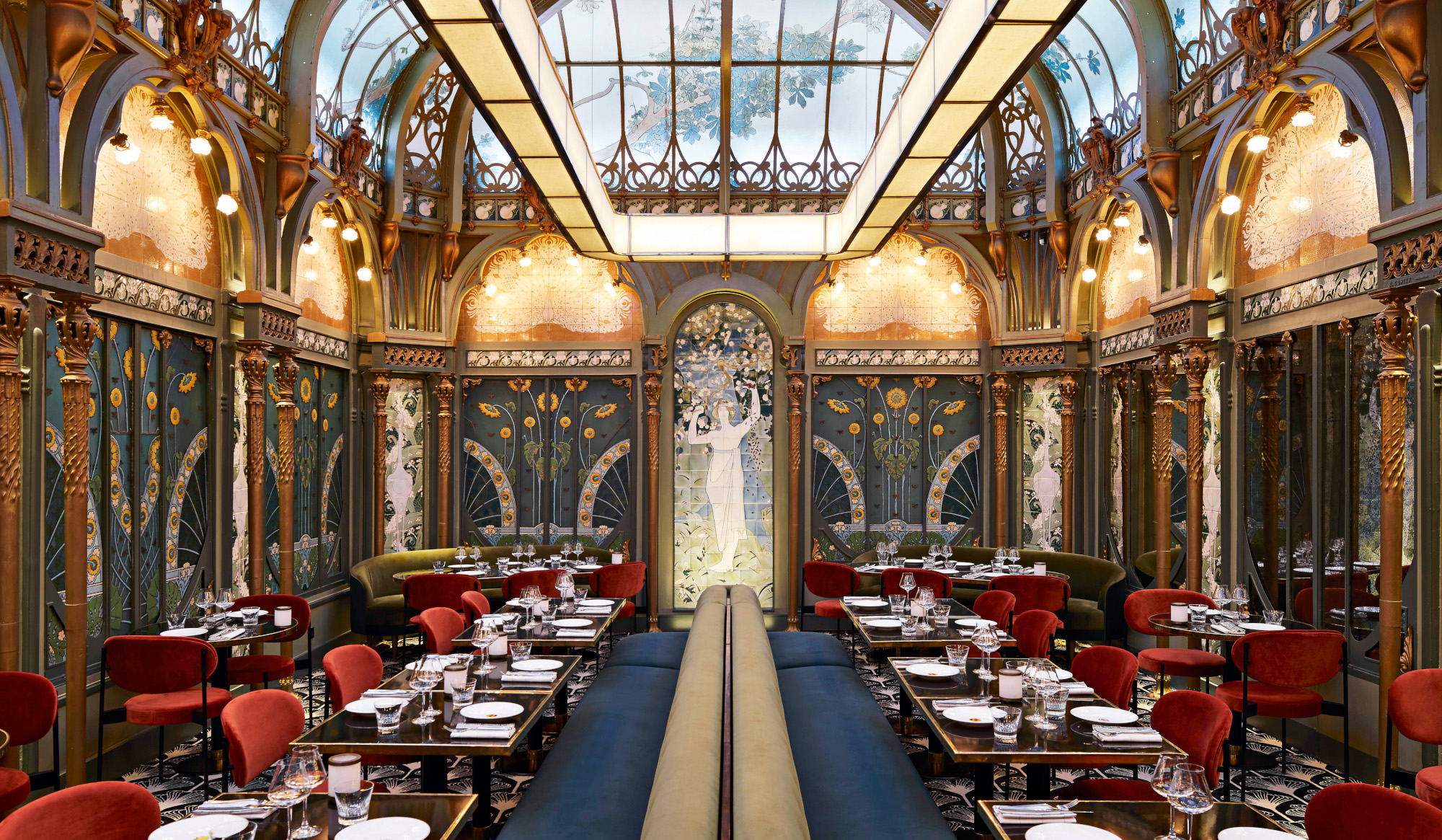 Humbert & Poyet: Beefbar Paris, restaurant, Paris, France, 2018.Francis Amiand, courtesy of Humbert & Poyet
