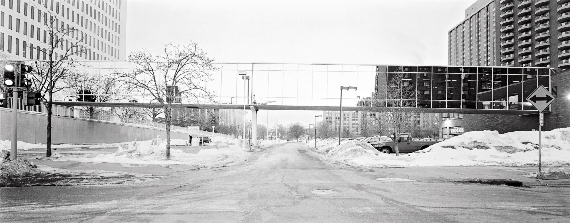 Untitled #14 (Skyways), 2001. Iris print, 9 × 23 in (22.9 × 58.4 cm). Picture credit: courtesy the artist and Regen Projects, Los Angeles; Lehmann Maupin, New York/Hong Kong/Seoul/London; Thomas Dane Gallery, London and Naples; and Peder Lund, Oslo