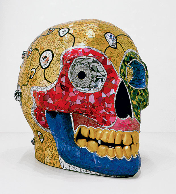 Skull (Meditation Room), 1990 Glass and mirror mosaic, ceramic, and gold leaf  230 x 310 x 210 cm Sprengel Museum, Hanover, Gift of the artist, 2000 © 2014, Niki Charitable Art Foundation, VEGAP, Bilbao  Photo: Michael Herling